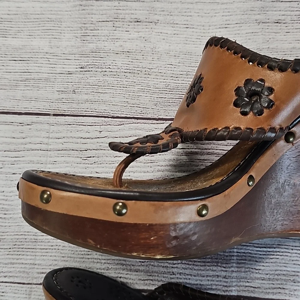 Jack Rogers 7/7.5 Tan Leather Platform Sandals